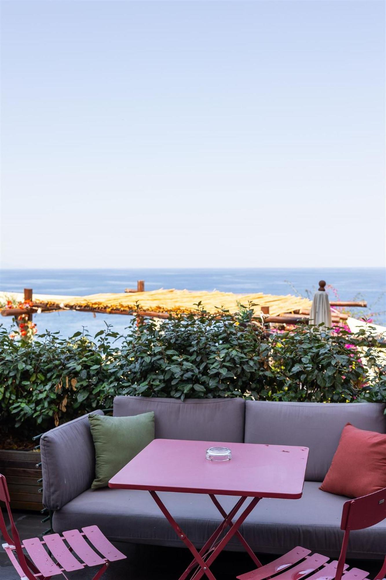 Hotel Des Gouverneurs Bastia  Exterior photo